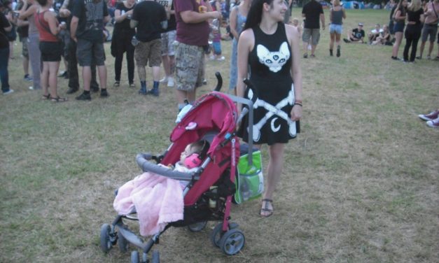 <span class="entry-title-primary">Forróság, nemes fémzene, sör (III.)</span> <span class="entry-subtitle">Rockmaraton 2017, Dunaújváros</span>