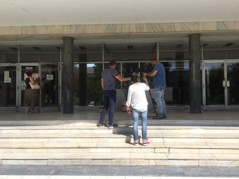 Bogdan Laban a hátsó ajtón távozott az ügyészségről