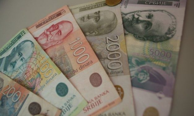 Pénzadományokat gyűjt a Vöröskereszt a földrengés áldozatainak