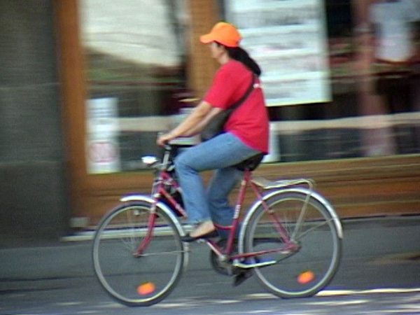 Szabadka: 5000 dináros büntetés a korzón biciklizőknek