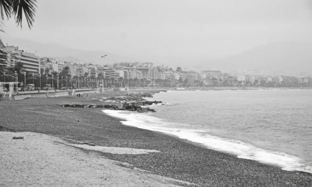 <span class="entry-title-primary">Nézek a fecske után</span> <span class="entry-subtitle">Kopecky László verse</span>