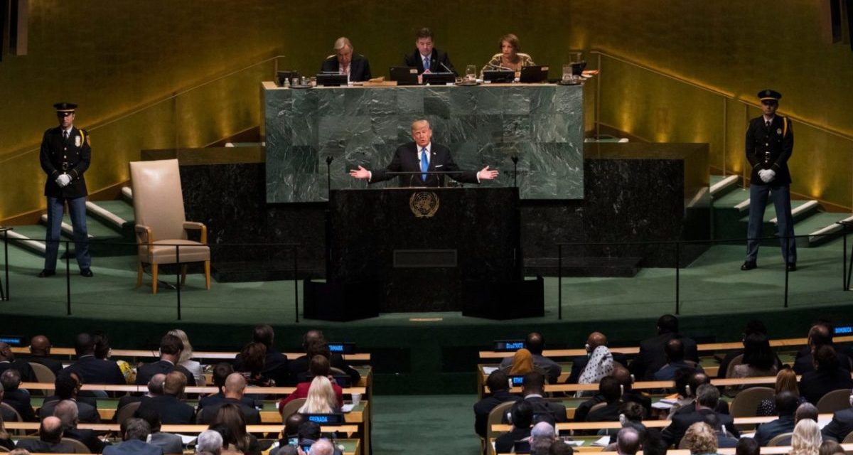 <span class="entry-title-primary">Hetvenkedő harci mém az ENSZ-ben (Trumpizmusok)</span> <span class="entry-subtitle">A „Mindenki magának” szuverenitás-mánia ámítása</span>