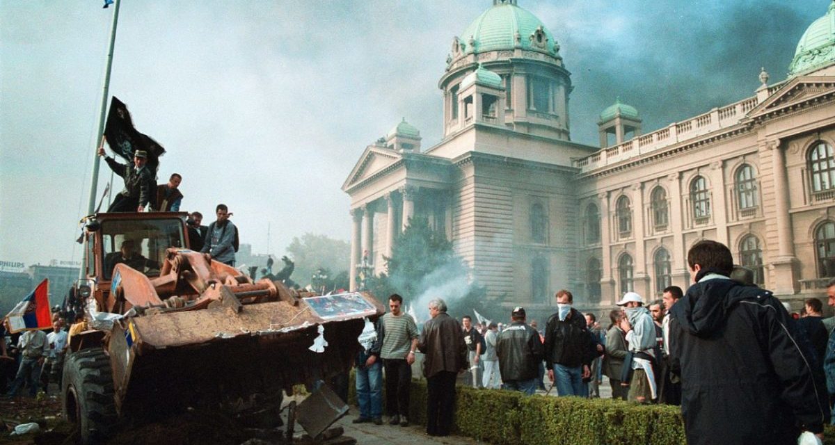 <span class="entry-title-primary">Sic semper tyrannis!</span> <span class="entry-subtitle">Október 5., Szerbia legfényesebb napja</span>