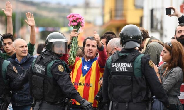 Carles Puigdemont-t is letartóztatná Madrid