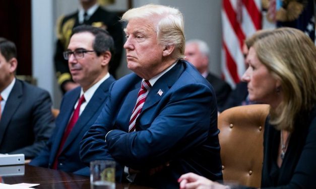 <span class="entry-title-primary">Terror-differenciáció (Trumpizmusok)</span> <span class="entry-subtitle">Trump az elkövetők kiléte alapján reagál a támadásokra és politikai poénokat próbál learatni</span>