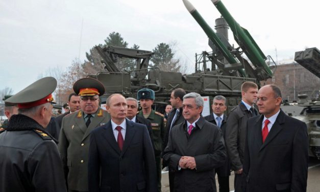 Theresa May: Oroszország a nemzetközi rendet fenyegeti