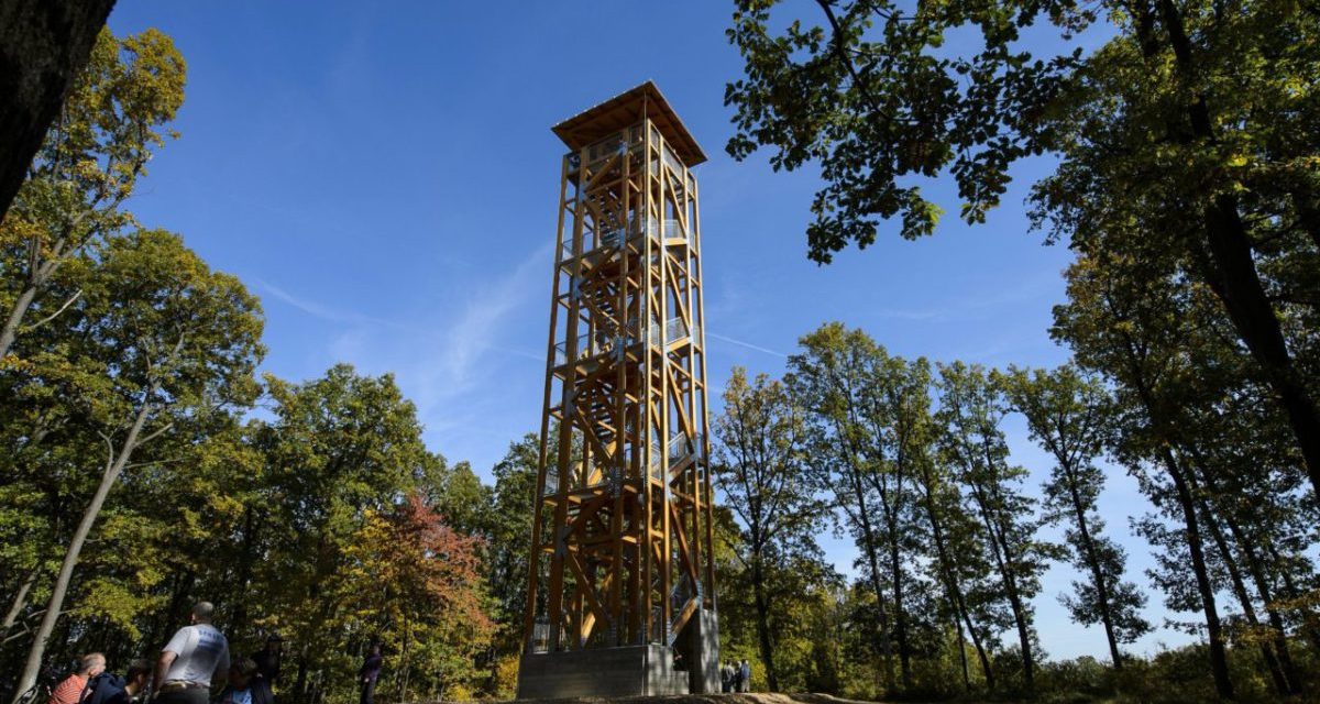 Huszonhat méter magas lett a Prónay-kilátó