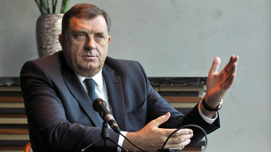 Az új boszniai szerb alkotmány lehetővé teszi az elszakadást