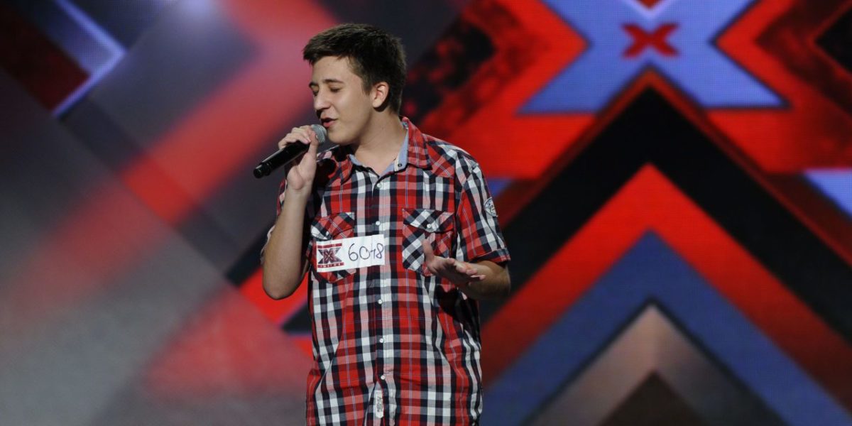 <span class="entry-title-primary">Segítsünk Kristófnak!</span> <span class="entry-subtitle">A fiatal énekes szervezetét súlyos betegség támadta meg</span>