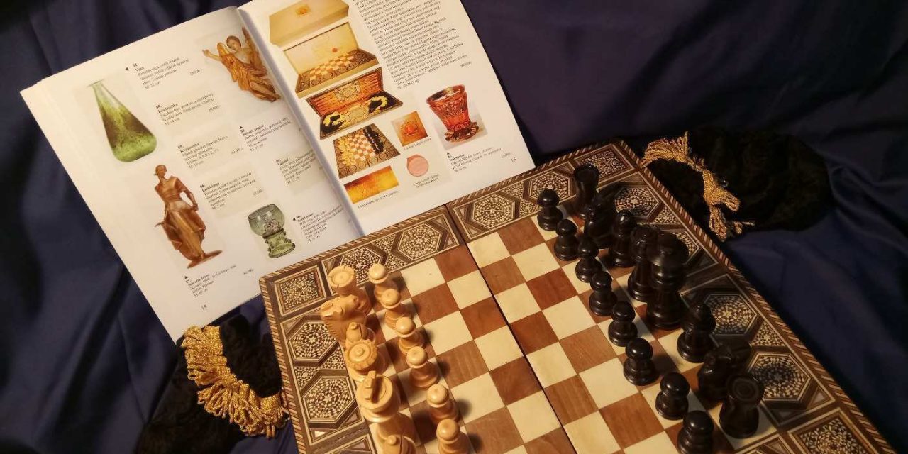 <span class="entry-title-primary">Eladó Kádár János sakk-készlete</span> <span class="entry-subtitle">December 5-ig lehet licitálni az értékes történelmi ereklyére</span>