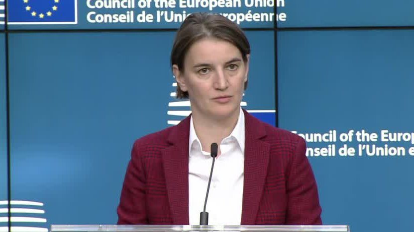 Brnabić: Nem tisztességes dolog választásra kényszeríteni Szerbiát