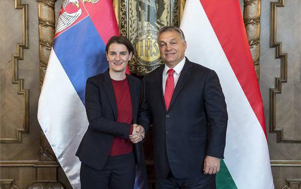 Magyar-szerb kormányzati csúcstalálkozó lesz februárban