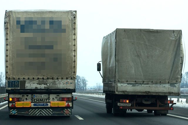 A magyar rendőrség lecsapott a szabálytalanul előző kamionosokra