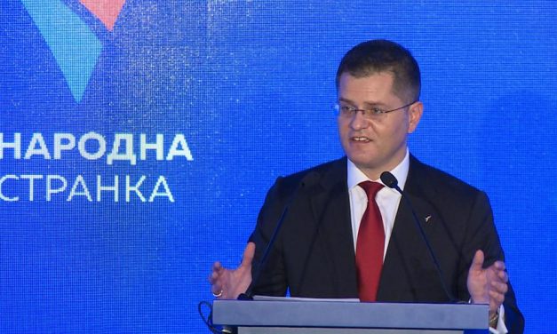 Vuk Jeremić pártja is Đilas mellett