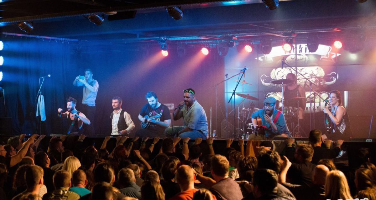 <span class="entry-title-primary">Kovács Nemes Andor és a Firkin Szabadkán koncertezik</span> <span class="entry-subtitle">Szabadka, Bunjevačko kolo, december 9. szombat</span>