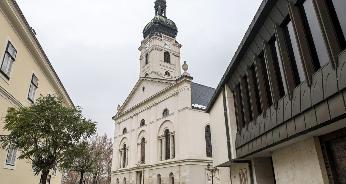 Folytatódik a győri Nagyboldogasszony-székesegyház felújítása