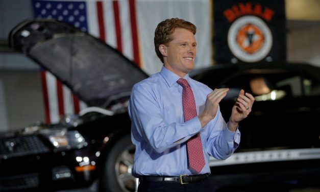 <span class="entry-title-primary">Üllő és kalapács között</span> <span class="entry-subtitle">Az ellenzék ellehetetlenülése a populizmus korában</span>