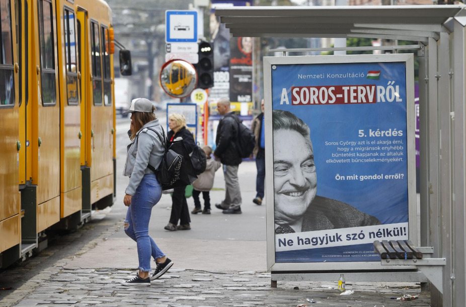 <span class="entry-title-primary">„Hétpróbás valóságlehazudás”</span> <span class="entry-subtitle">Kis magyar „Így lovagoltok ti”: Lovas kontra MTI, Orbán kontra Soros</span>