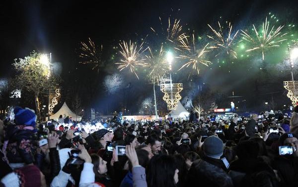 Kon: Senki sem hagyta jóvá a főtéri szilveszterezéseket