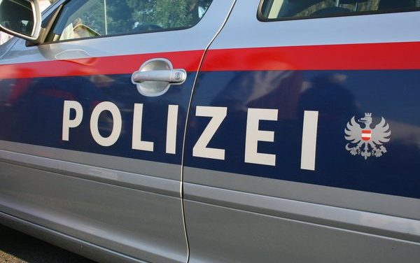 Tizenhét kamaszt, köztük egy szerb fiút gyanúsítanak egy bécsi kislány megerőszakolásával