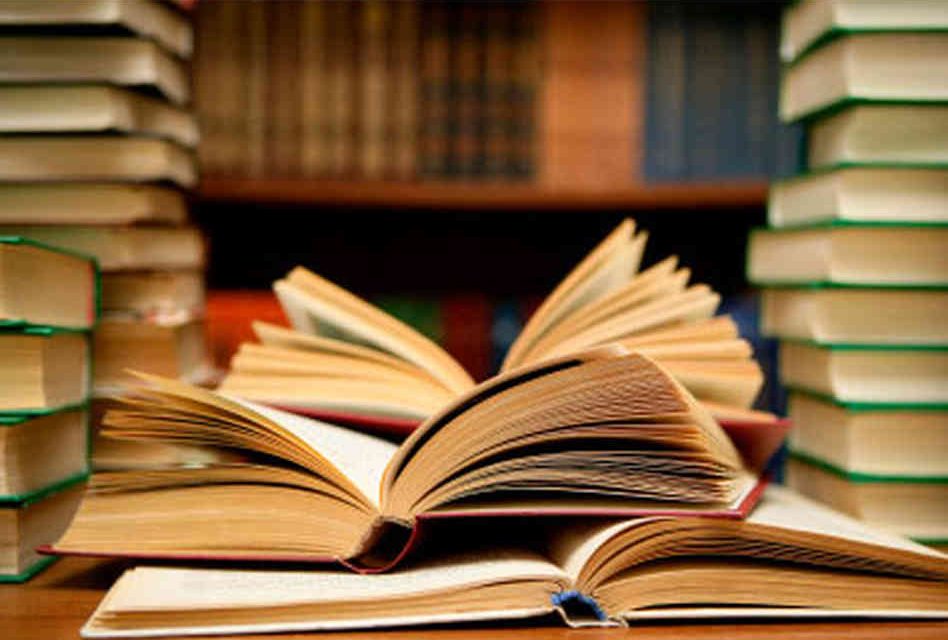 <span class="entry-title-primary">2021 után ismét Lovas Ildikó kapta a Híd díjat</span> <span class="entry-subtitle">Akkor az Amikor az Isten hasba rúg kötetért kapta a díjat</span>