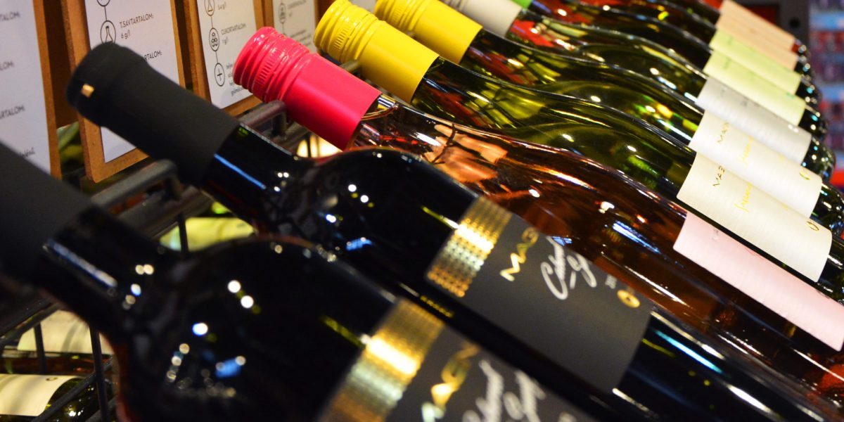 <span class="entry-title-primary">Hódító borok, borhadjárat külföldre</span> <span class="entry-subtitle">Új szezon, új válogatás: A magyar Külgazdasági és Külügyminisztérium harminc borral hódít külföldön</span>