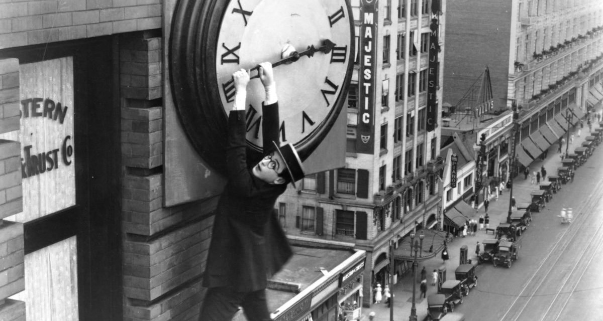 Az óraátállítás szükségességének felülvizsgálatát kezdeményezte az Európai Parlament