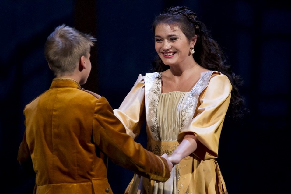 <span class="entry-title-primary">Szabadkán vendégszerepel a Magyar Állami Operaház (VIDEÓVAL!)</span> <span class="entry-subtitle">A „művészet mindenkinek kenyere”, avagy Vajdaságba érkezik a Kárpát-Haza OperaTúra stábja</span>