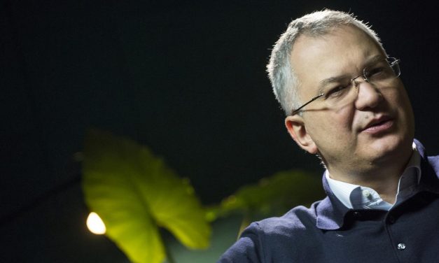 A Demokrata Párt elnöke is lemond