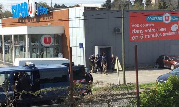 <span class="entry-title-primary">Véget ért a túszdráma</span> <span class="entry-subtitle">A túszejtő az Iszlám Állam dzsihadista szervezet nevében lép fel</span>