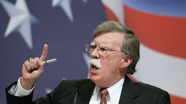 Bolton: Belgrád és Pristina területcseréjének nem lehet hatása más államokra