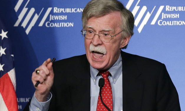 Héja váltja a tábornokot (Trumpizmusok)