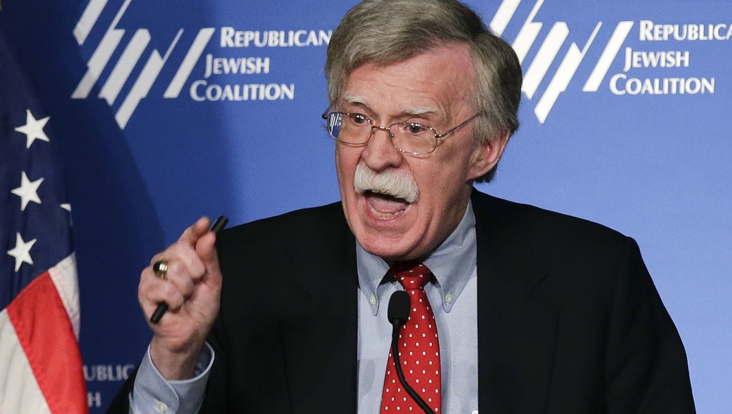 <span class="entry-title-primary">Héja váltja a tábornokot (Trumpizmusok)</span> <span class="entry-subtitle">Távozik a nemzetbiztonsági tanácsadó, jön a bajszos Bolton</span>