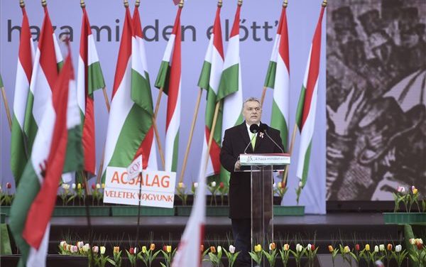 <span class="entry-title-primary">Orbán Viktor: Ez a mi hazánk, ezért küzdeni fogunk érte a végsőkig</span> <span class="entry-subtitle">„A legnagyobb csata még előttünk van" – Orbán megint harcra szólítja híveit, ugyanakkor „erkölcsi, politikai és jogi elégtételt" ígér a másként gondolkodók ellen</span>