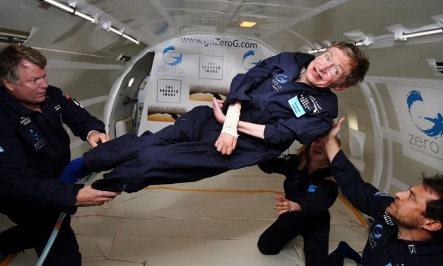 <span class="entry-title-primary">Elment a mindenség kutatója</span> <span class="entry-subtitle">Stephen Hawking 76 éves volt</span>