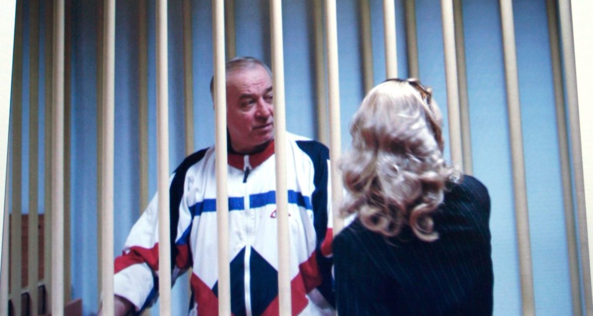 Megmérgeztek egy árulásért elítélt orosz kémet Angliában