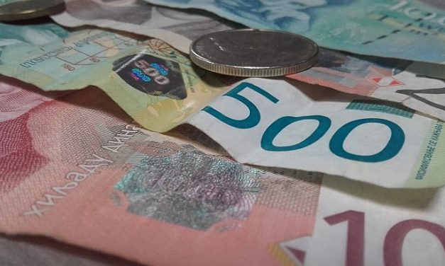 Fizetések az állami szférában: a hatszáz szorzó helyett tizenhárom fizetési csoport