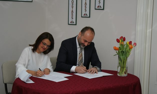 <span class="entry-title-primary">A különbözőségek egységének ereje</span> <span class="entry-subtitle">Együttműködési megállapodást írt alá a Magyar Mozgalom és a Szabad Polgárok Mozgalma</span>