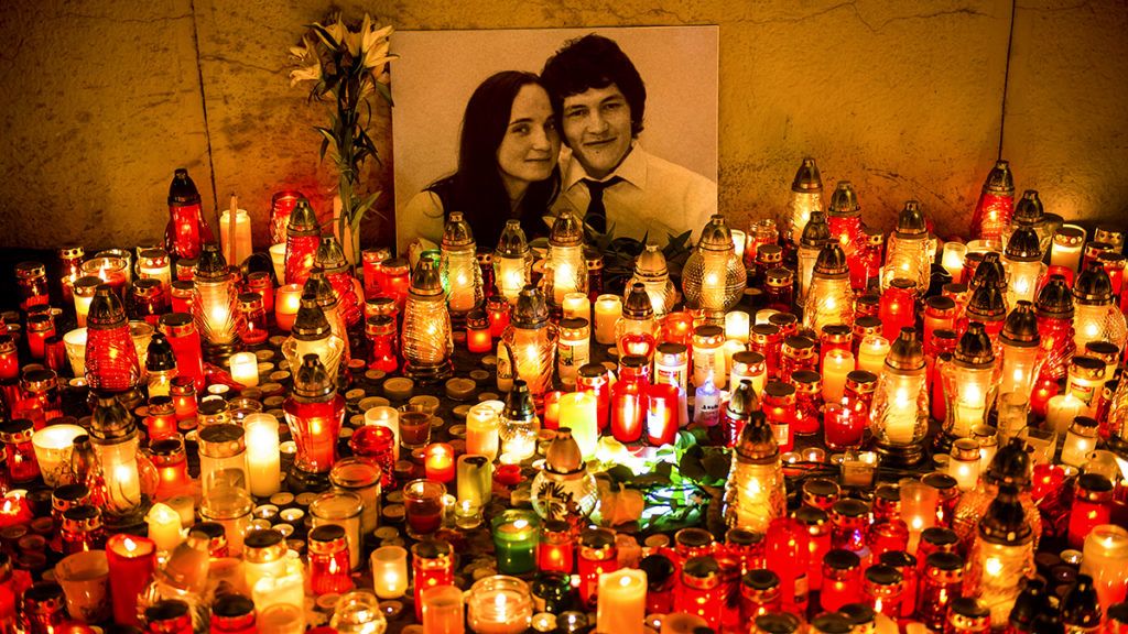 <span class="entry-title-primary">70 000 eurót fizethettek Kuciak gyilkosainak</span> <span class="entry-subtitle">Vádat emeltek Szabó Tamás, Miroslav Marček, Andruskó Zoltán és Alena Zsuzsová ellen</span>