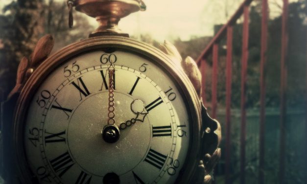 Vasárnap egy órával kevesebbet alhatunk