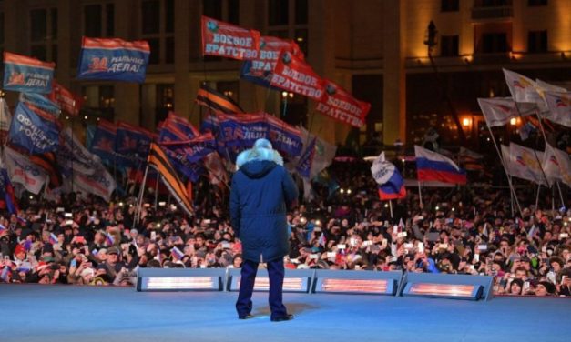 Putyin újabb elnöki ciklust kezdhet