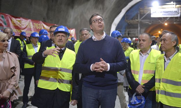 Vučić majd akkor tárgyal kormányátalakításról, ha annak eljön az ideje