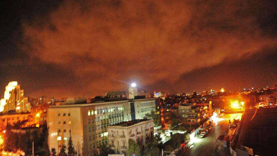 Véget ért a szíriai célpontok elleni légitámadás