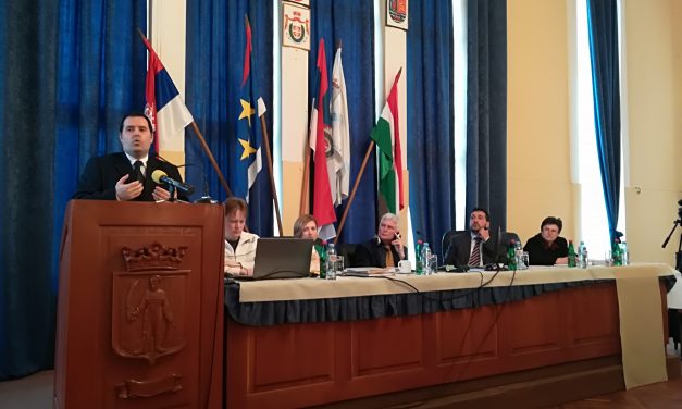 Határozatképtelenné vált a magyarkanizsai képviselő-testület