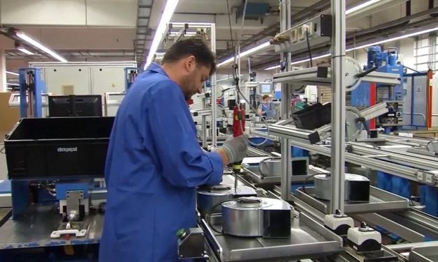 Gyorsan fejlődik a szerb ipar, de csak 2026-ban éri el az 1990-es szintet