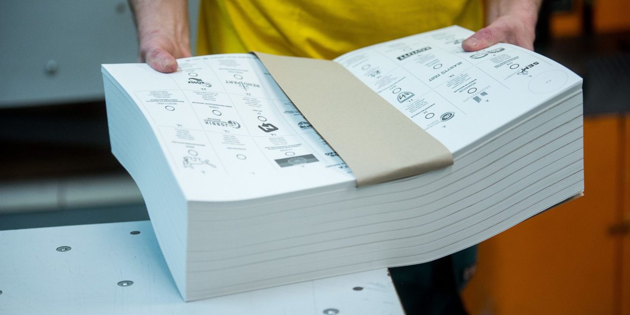 A szavazási iratok közel 16 százaléka érvénytelen