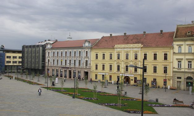 Két díj a Kis Magyar Pornográfiának!