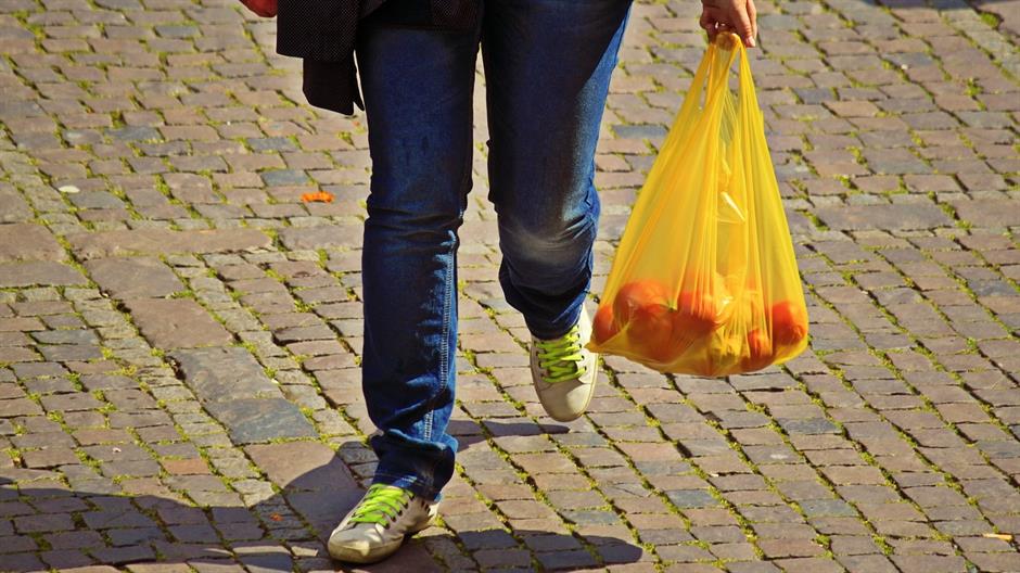 Műanyag zacskók: Egy üzletlánc fogadta meg a minisztérium ajánlását