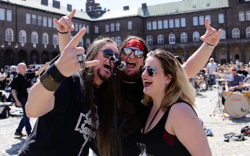 Szeged Rocks: Négyszáz rocker zúzta a Dóm Téren (Fotógaléria)