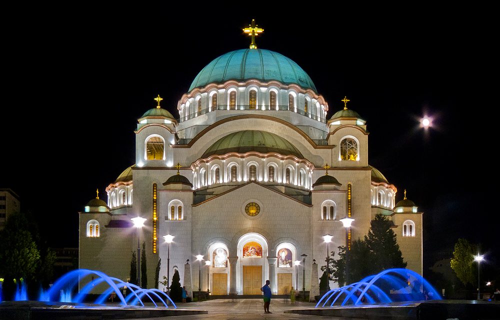 <span class="entry-title-primary">Őrizzétek meg a házasság szentségét!</span> <span class="entry-subtitle">Irinej pátriákra húsvéti liturgiát tartott</span>